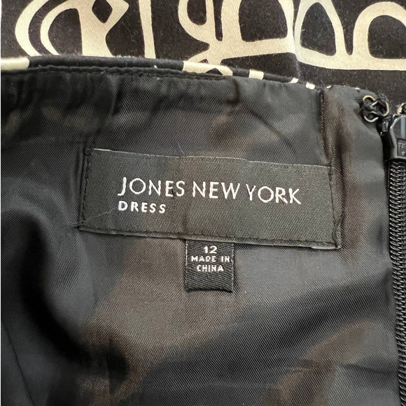 Jones New York Dress with Halter Neckline in Black and White Print Size 12 - Picture 4 of 6